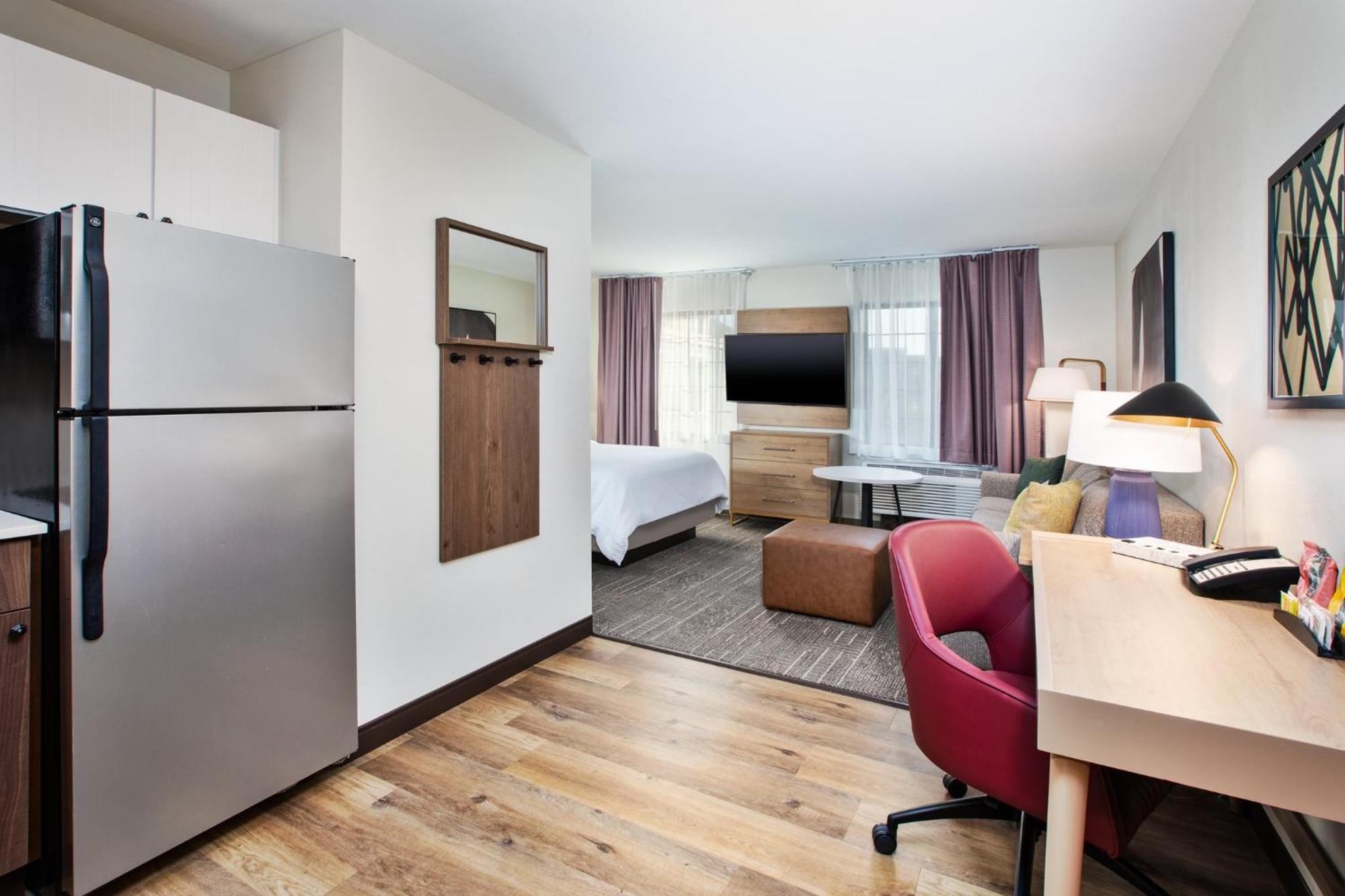 Staybridge Suites Omaha 80Th And Dodge By Ihg Exterior photo